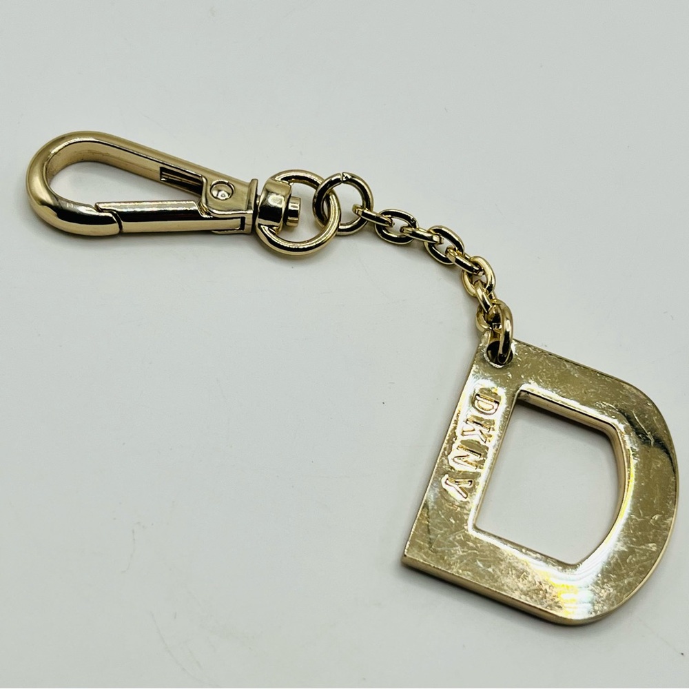 DKNY Gold tone purse charm Keychain with latch - Picture 1 of 3